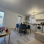 Apartamento Charming Seaside Flat