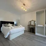 Charming Seaside Flat * Паул-ду-Мар