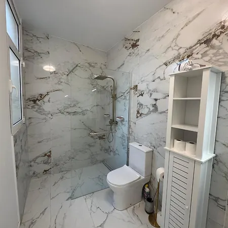 Lägenhet Charming Seaside Flat *