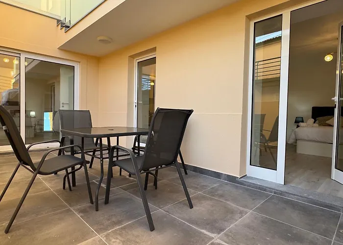 Charming Seaside Flat * Paul do Mar (Madeira)