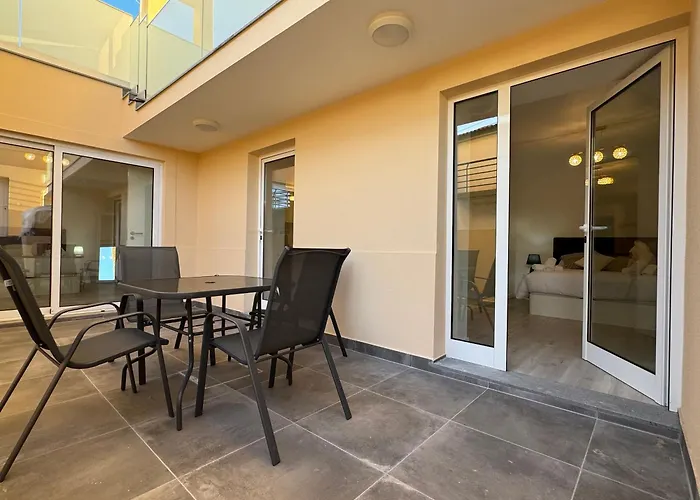 Charming Seaside Flat * פול דו מאר