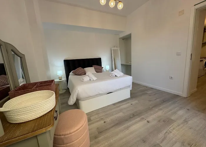 דירה Charming Seaside Flat *